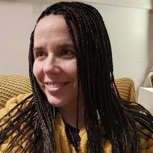 Meet your Posher, Nadine